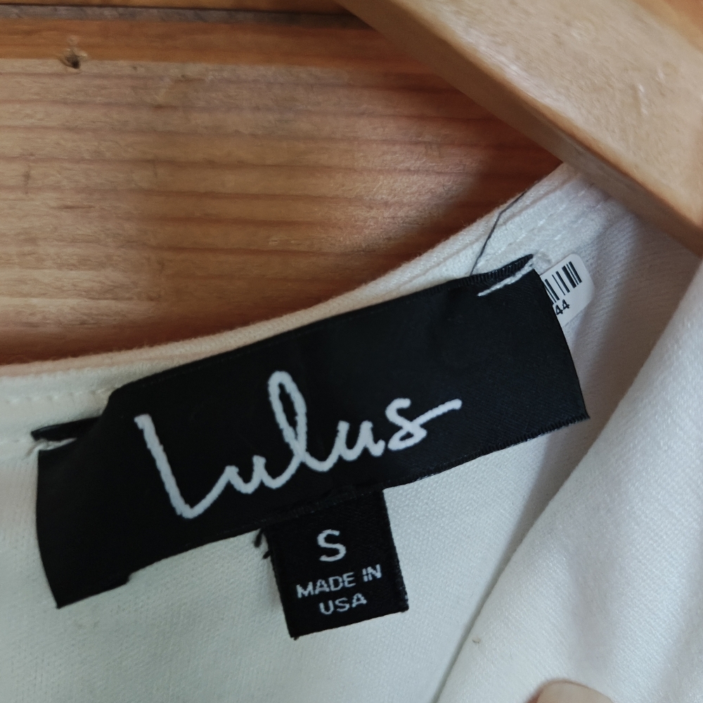 Lulus White Bodycon Sheath Dress V-Neck 2 Way Zip Back Stretch Sexy D5556 Size S - Picture 2 of 11